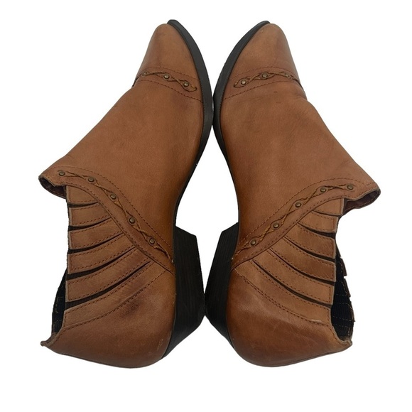 Ferrante Brown Embellished Slip On Leather Ankle Booties Size 7 1/2 Women’s - Picture 6 of 9